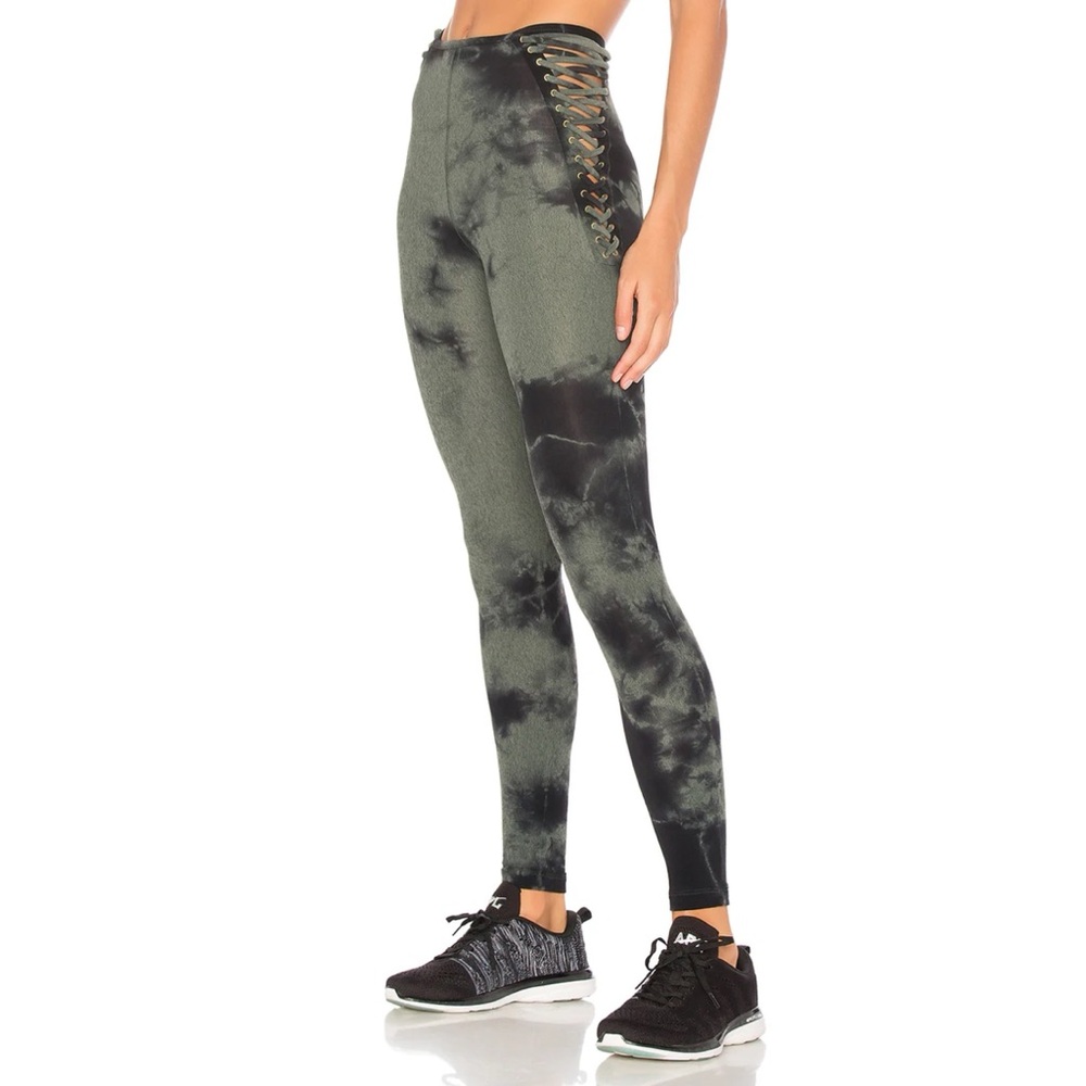 Blue Life Fit x Revolve | Tie Dye Elite Strappy Legging in Green